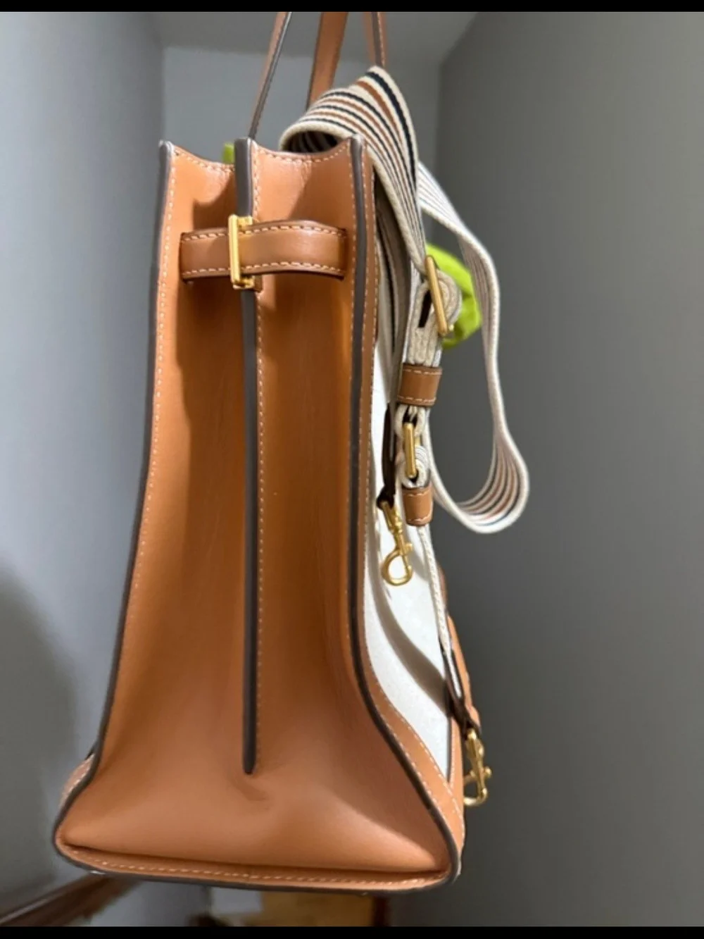 Tory Burch tory burch